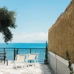 Tatil Evi Paul Seafront House Mesongí
