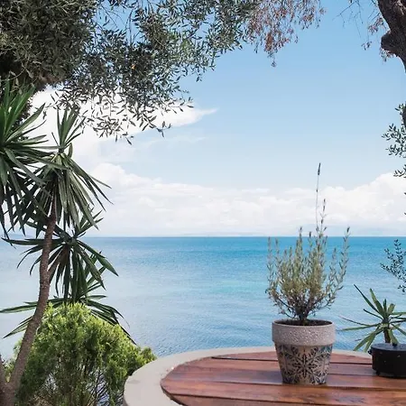 Paul Seafront House