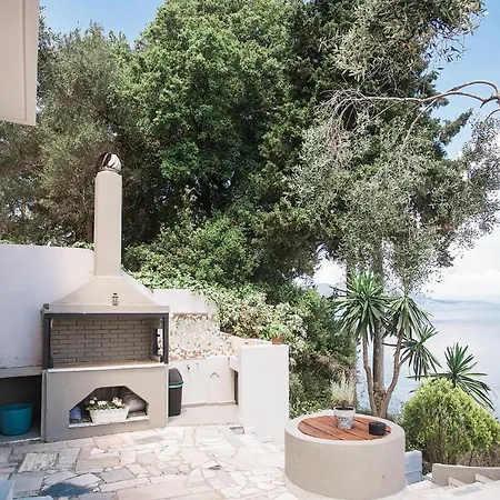 Paul Seafront House *