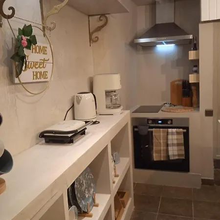 בית נופש Paul Seafront House *