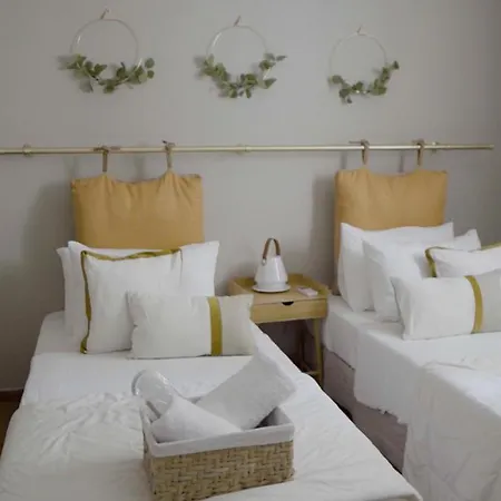 Paul Seafront House *