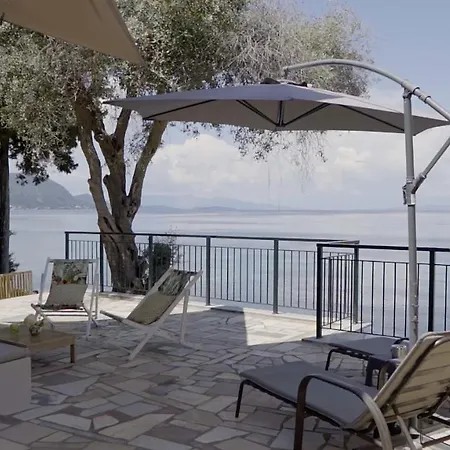 Paul Seafront House * מסונגי