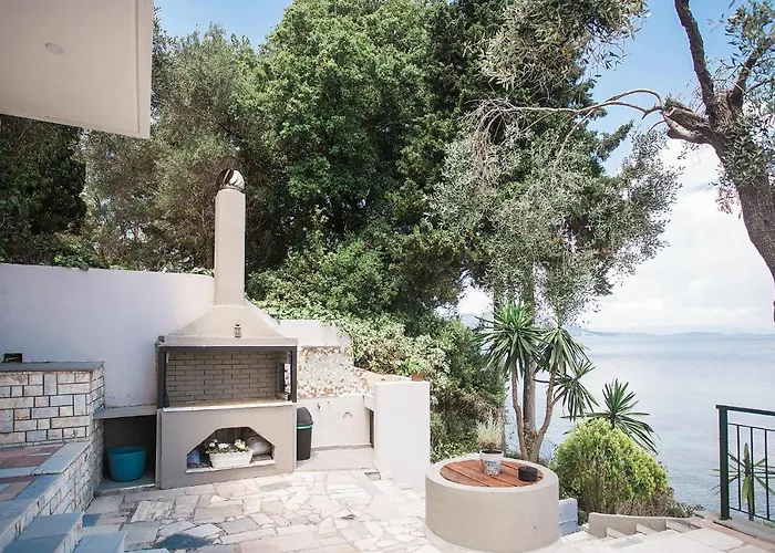 Paul Seafront House *