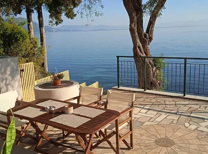 بيت للعطل Paul Seafront House