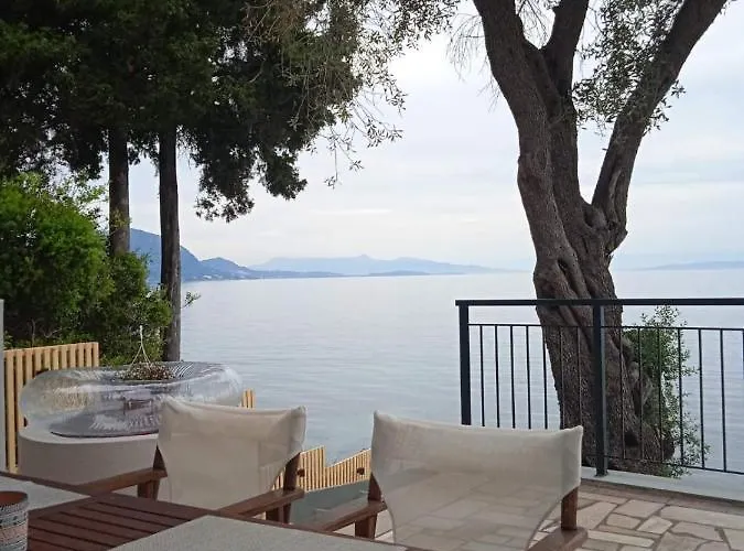 Paul Seafront House بيت للعطل