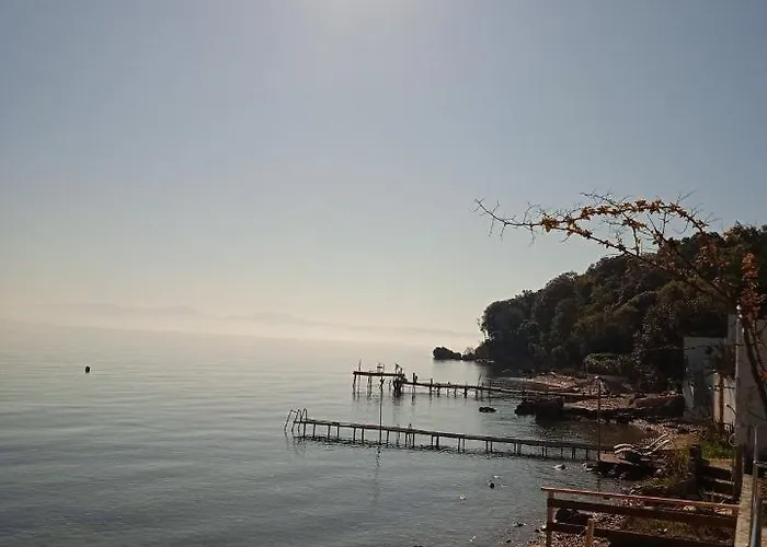 Paul Seafront House بيت للعطل Mesongí
