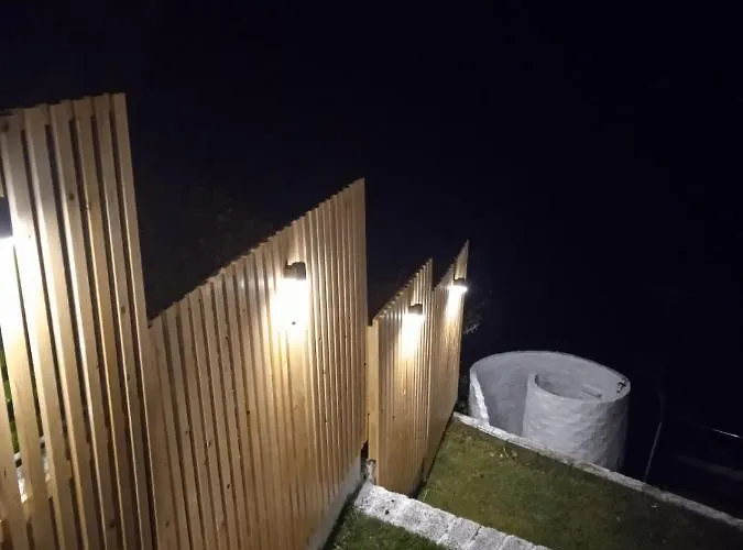 Paul Seafront House بيت للعطل