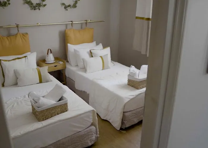 Paul Seafront House بيت للعطل *