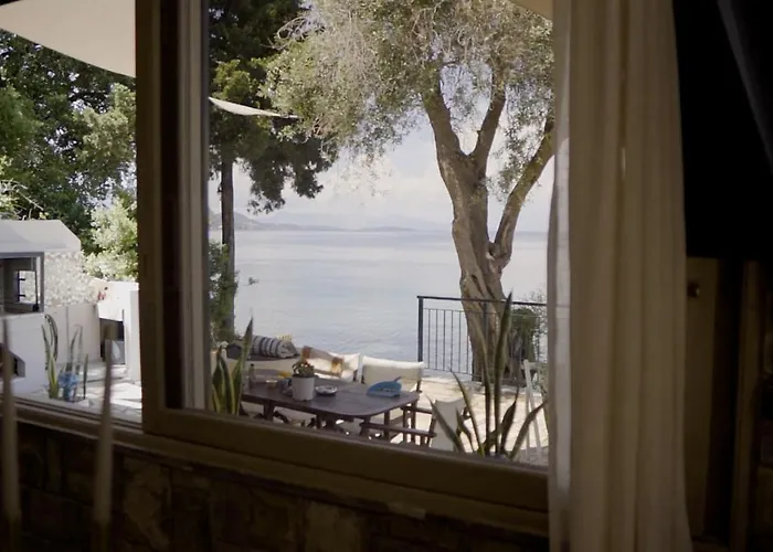 Paul Seafront House * Mesongí