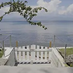 Paul Seafront House 別荘 Mesongí