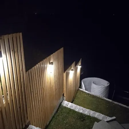 Paul Seafront House Ferienhaus