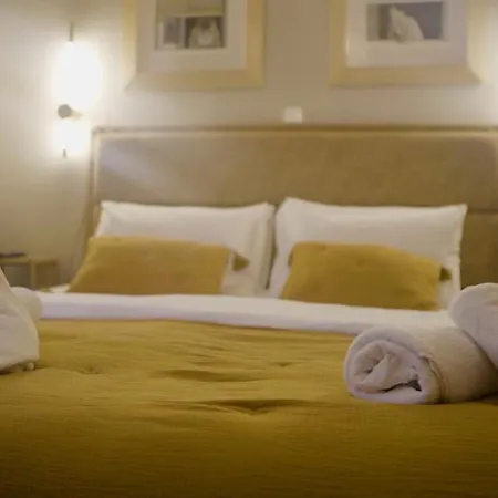 Paul Seafront House Ferienhaus