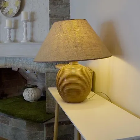 בית נופש Paul Seafront House מסונגי